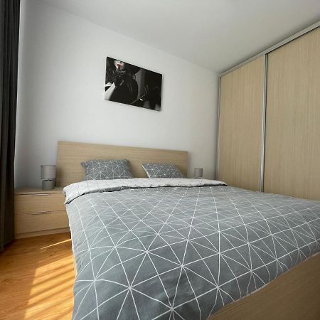 Silence Apartment 2 Oradea Exterior photo